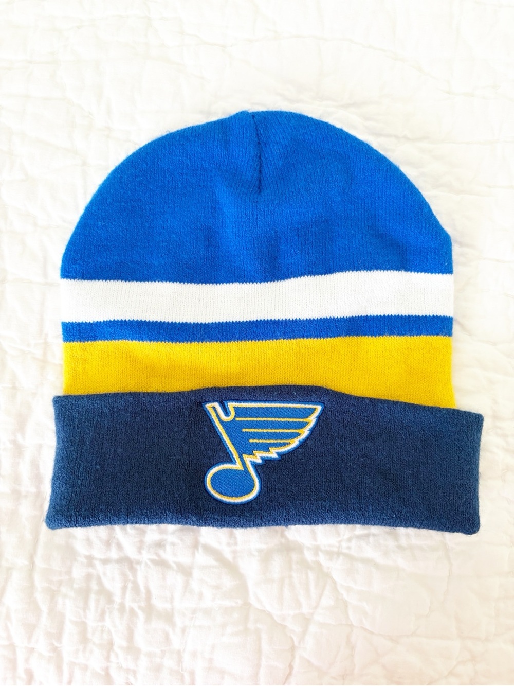 ST Louis BLUES One size fits most Blue & Yellow Striped Beanie